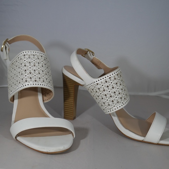 kelly and katie white sandals